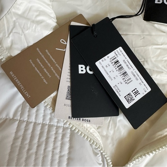 BOSS Hugo Boss Quilted Puffer Vest Dress NWT 4 Hooded Belt Water Repellent Ecru - Picture 8 of 12